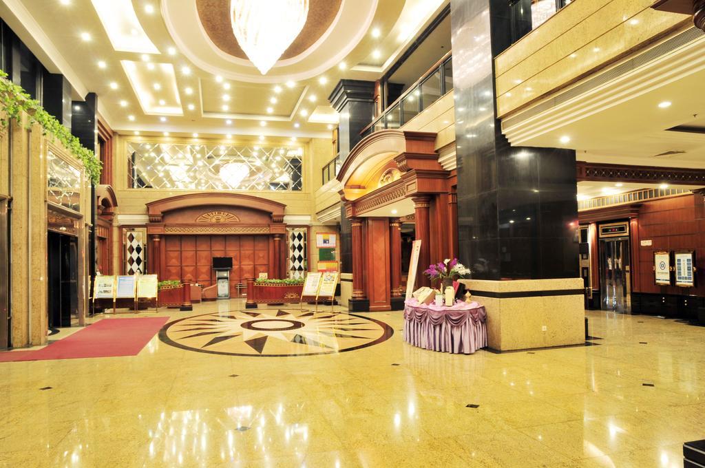 Weifang Internation Financial Hotel ภายนอก รูปภาพ